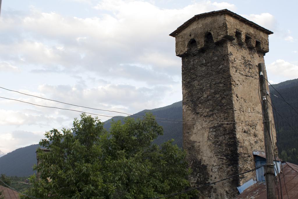 Hotel Ori Beli in Mestia Esterno foto