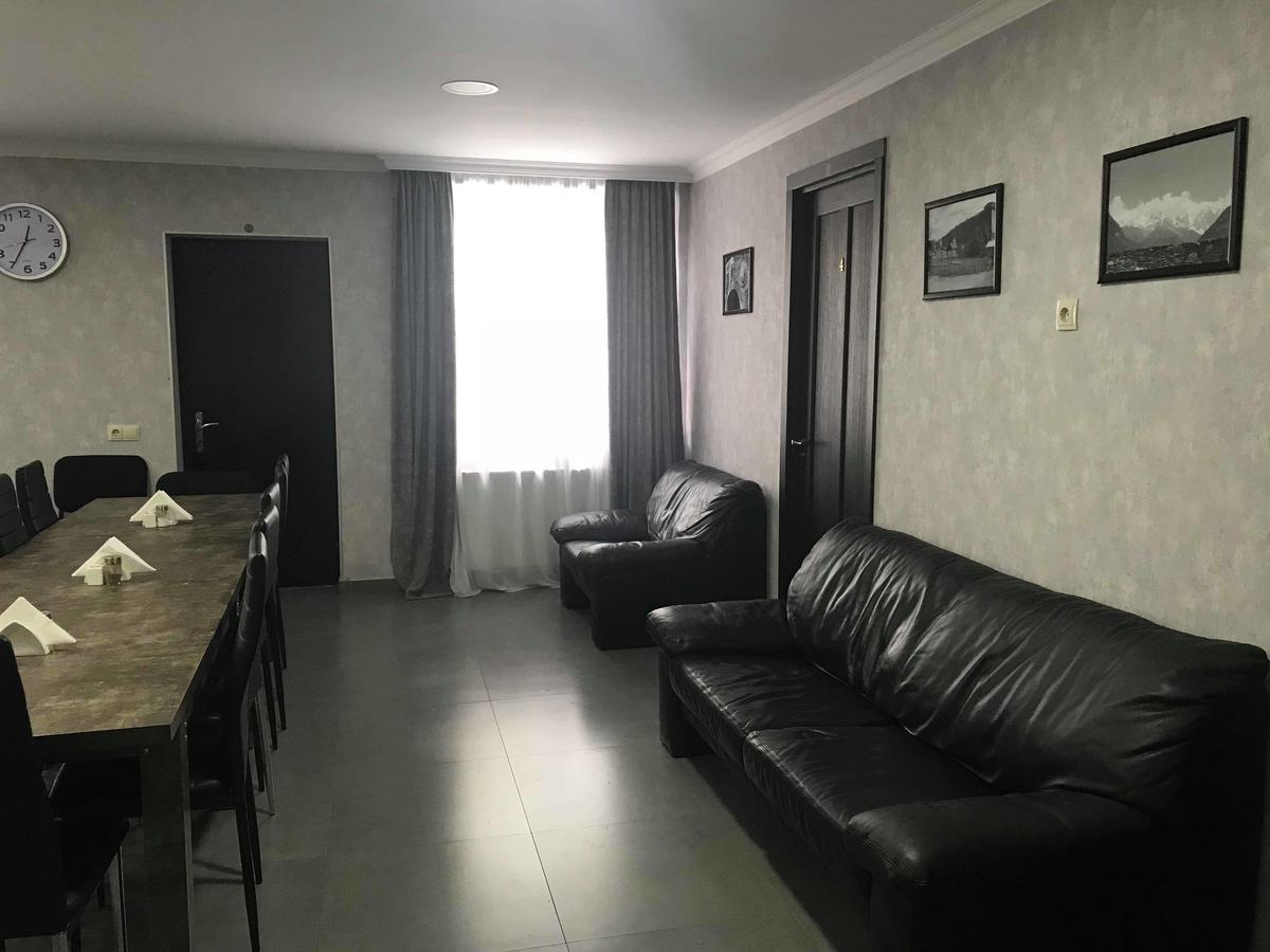 Hotel Ori Beli in Mestia Esterno foto